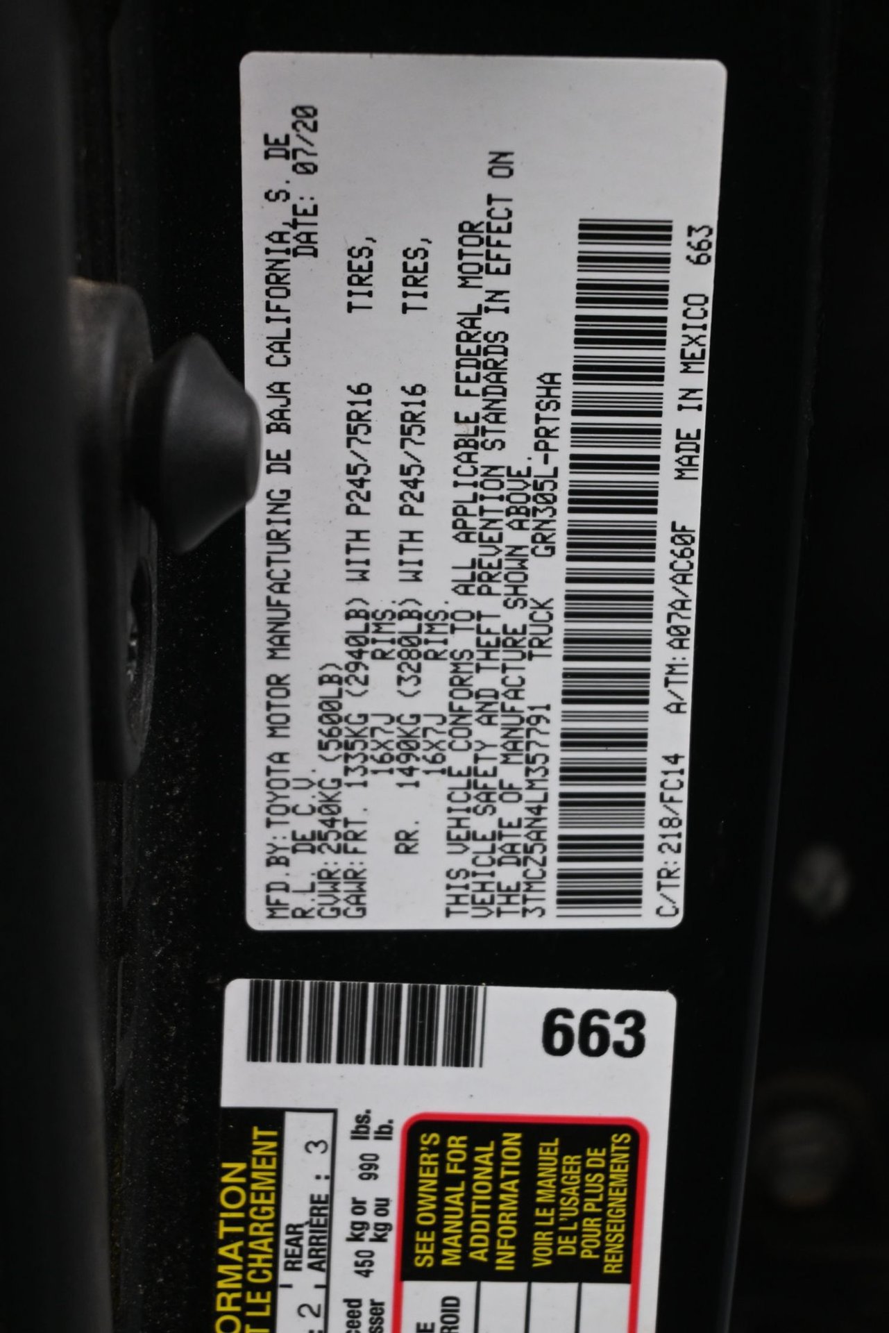 Used 2020 Toyota Tacoma SR5 w/ Technology Package AWD/4WD image 23
