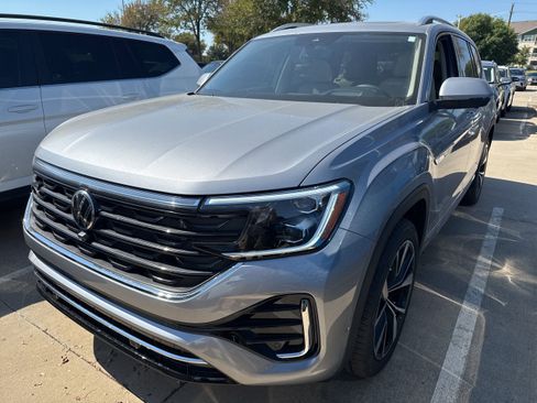 New 2026 Volkswagen Atlas SEL Premium R-Line image 9