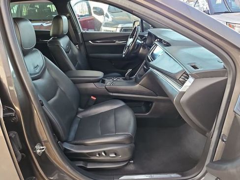 Used 2020 Cadillac XT5 Premium Luxury image 26