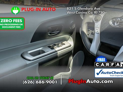 Used 2012 Toyota Prius C Four FWD image 12