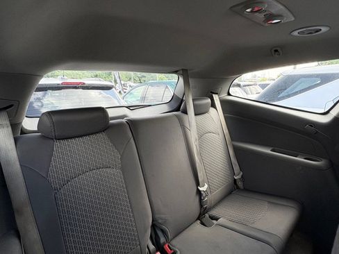 Used 2011 Chevrolet Traverse LT w/ Personal Connectivity Package AWD/4WD image 15