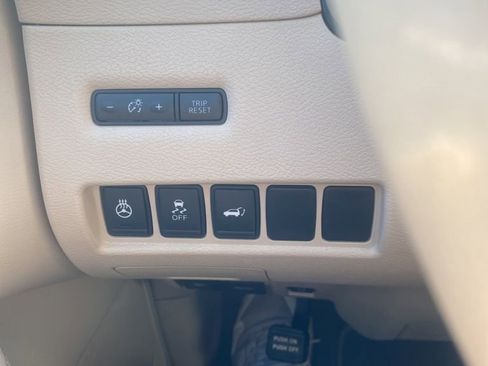 Used 2016 Nissan Murano Platinum w/ Platinum Technology Package image 13