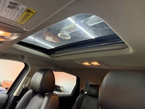 Used 2023 MAZDA CX-9 Touring image 28