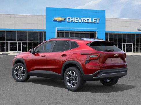 New 2026 Chevrolet Trax LT w/ Driver Confidence Package image 27