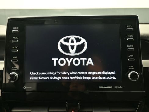 Used 2021 Toyota Camry XSE image 9