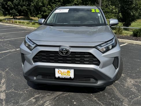 Certified 2025 Toyota RAV4 XLE AWD/4WD image 16