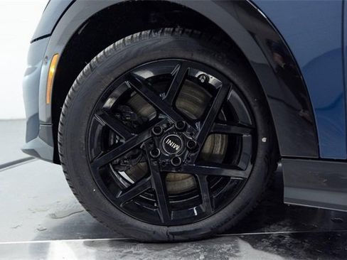 New 2026 MINI Cooper S image 21