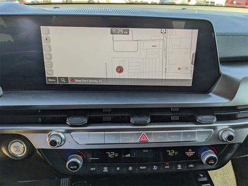 Used 2024 Kia Telluride S w/ S Sunroof Package image 24