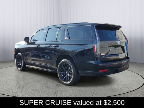 Used 2023 Cadillac Escalade Sport w/ LPO, ONYX Package image 5