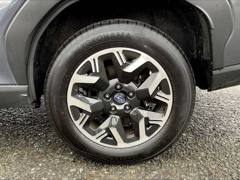 Certified 2025 Subaru Forester w/ Convenience Package #1 image 9