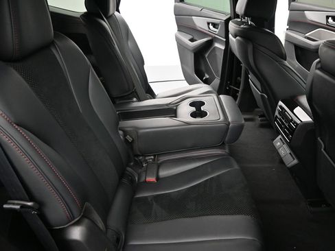 Used 2022 Acura MDX A-Spec image 13