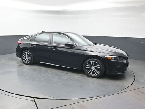 Used 2024 Honda Civic LX image 8