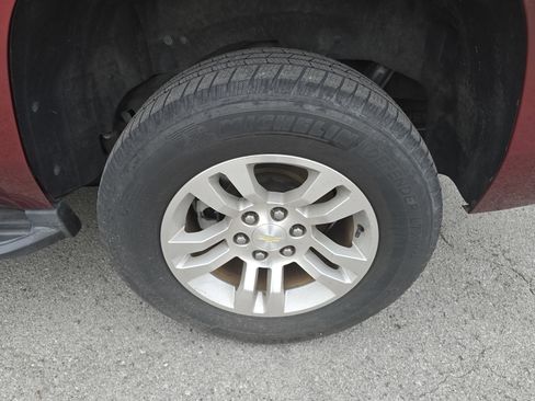 Used 2016 Chevrolet Tahoe LT w/ Luxury Package image 32