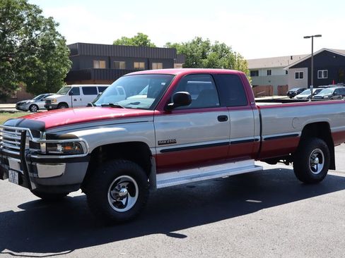 Used 1998 Dodge Ram 2500 Truck Laramie SLT image 11