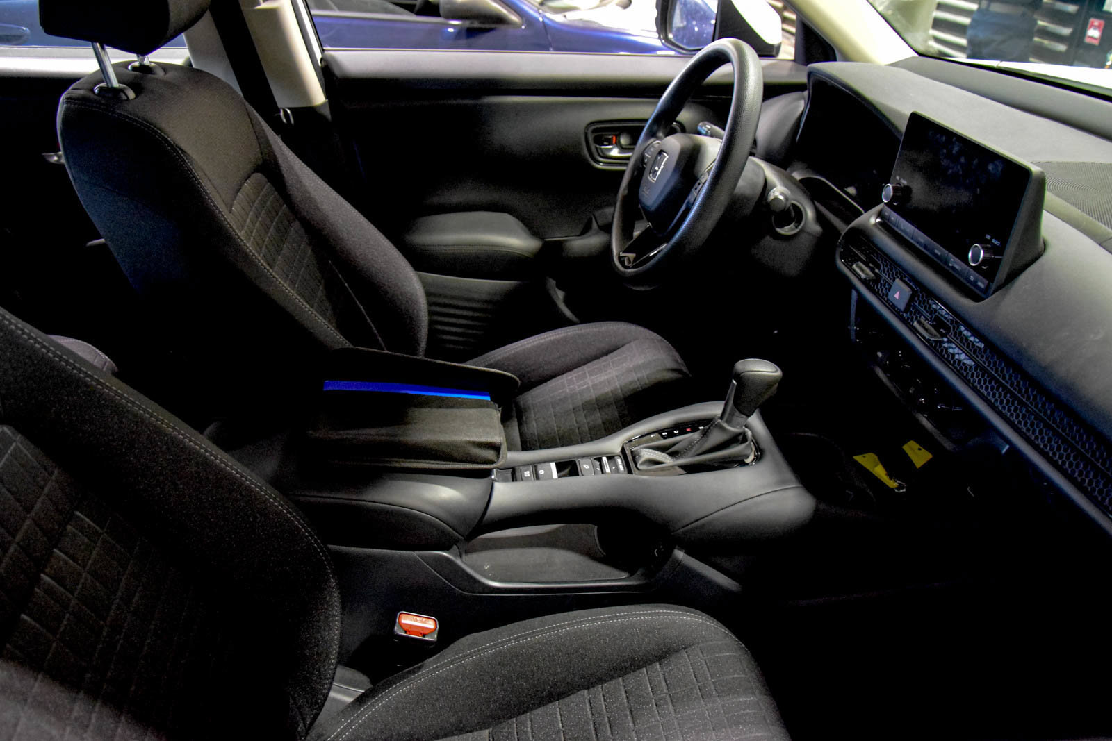 Certified 2024 Honda HR-V LX image 19
