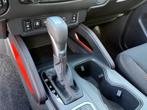 New 2026 Nissan Frontier PRO-4X w/ Pro-4x Convenience Package image 29