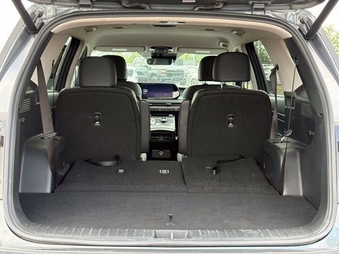 Used 2025 Hyundai Palisade SEL FWD image 18