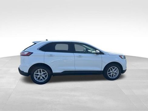 Used 2024 Ford Edge SEL image 29