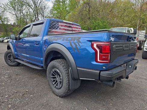 Used 2019 Ford F150 Raptor w/ Equipment Group 802A Luxury image 4