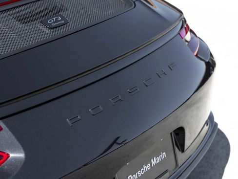 Certified 2019 Porsche 911 GT3 RWD image 20