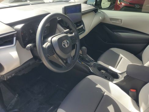 Certified 2025 Toyota Corolla LE image 16