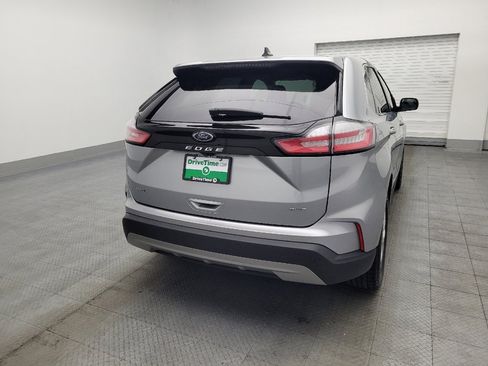 Used 2024 Ford Edge SEL image 7