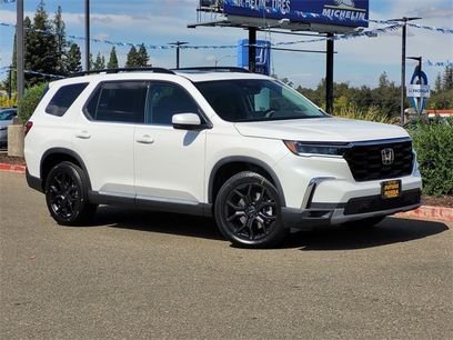 New 2025 Honda Pilot Touring