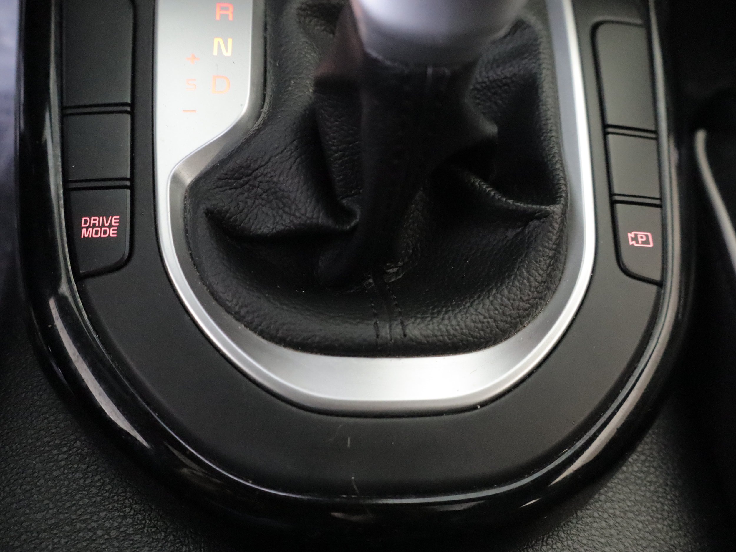 Used 2023 Kia Forte GT-Line w/ GT-Line Premium Package FWD image 15