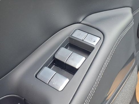 New 2025 Lincoln Navigator Reserve w/ Jet Appearance Package image 17