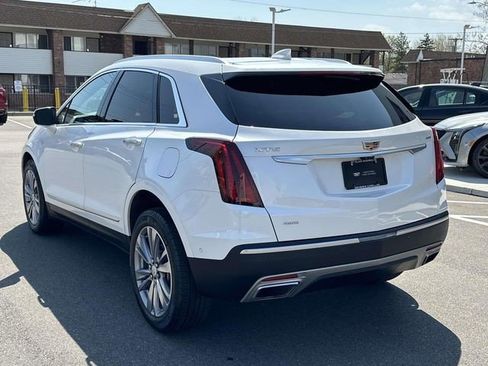 Certified 2025 Cadillac XT5 Premium Luxury w/ Technology Package AWD/4WD image 8