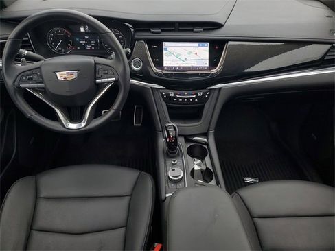 Certified 2025 Cadillac XT6 Sport w/ LPO, Floor Liner Package image 31