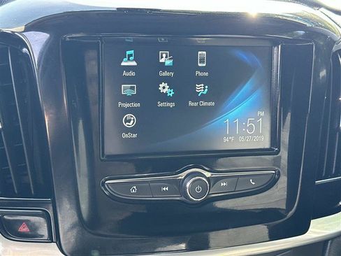 Used 2019 Chevrolet Traverse LS w/ LPO, Blackout Package AWD/4WD image 18