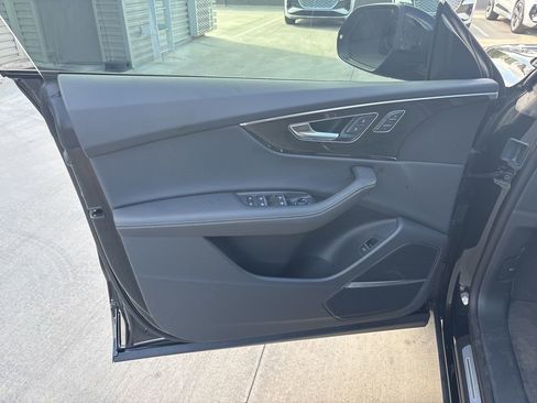 New 2026 Audi Q8 Premium Plus image 10