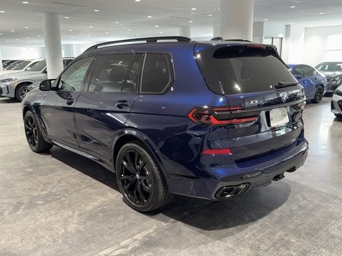 New 2026 BMW X7 M60i image 5