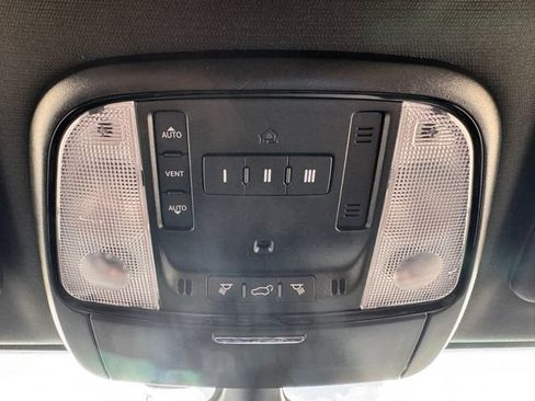Used 2024 Dodge Durango R/T AWD/4WD image 35
