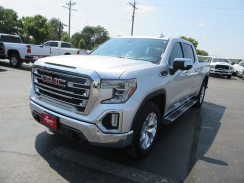 Used 2019 GMC Sierra 1500 SLT w/ SLT Premium Plus Package AWD/4WD image 11
