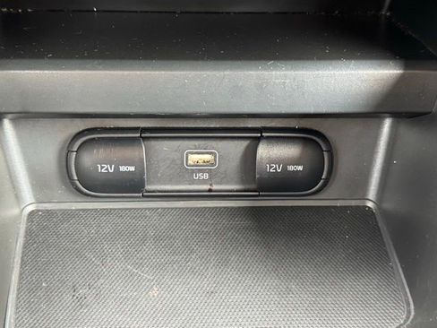 Used 2024 Kia Soul LX w/ Option Group 015 image 25