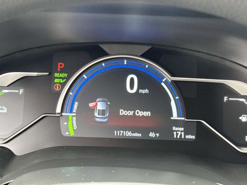 Used 2018 Honda Clarity Plug-In Hybrid image 11