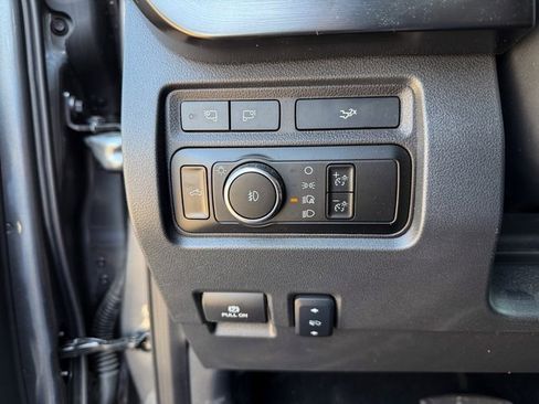 Used 2024 Ford F250 Lariat w/ Lariat Ultimate Package image 9