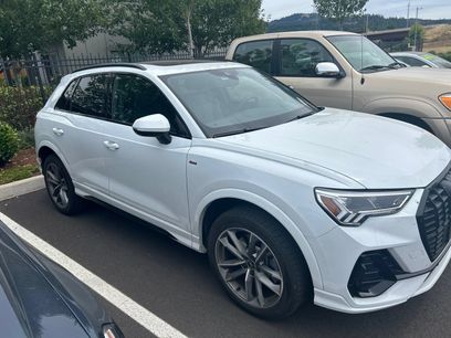 Used 2024 Audi Q3 2.0T Premium Plus