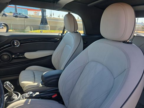 Used 2023 MINI Cooper S image 12