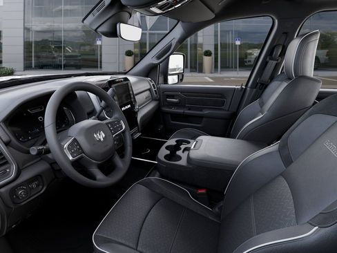 New 2026 RAM 3500 Laramie AWD/4WD image 23