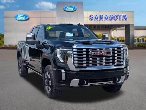 Used 2025 GMC Sierra 2500 Denali w/ Denali Reserve Package image 1