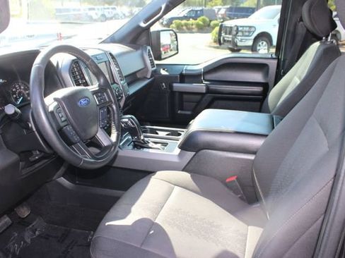 Used 2019 Ford F150 XLT w/ Equipment Group 302A Luxury AWD/4WD image 6