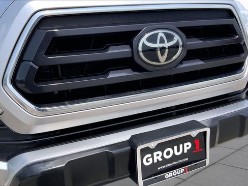 Used 2021 Toyota Tacoma SR5 RWD image 29