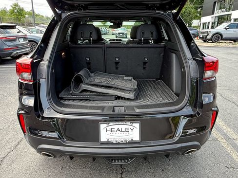 Used 2023 Chevrolet TrailBlazer RS w/ Sun and Liftgate Package AWD/4WD image 38
