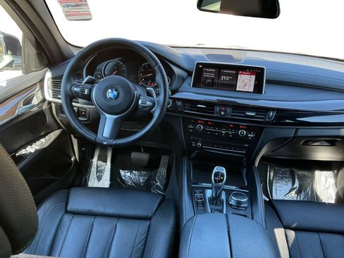 Used 2019 BMW X6 sDrive35i w/ M Sport Package RWD image 14