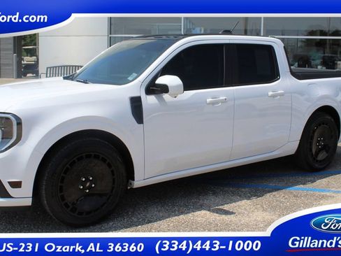 Used 2025 Ford Maverick Lobo AWD/4WD image 1