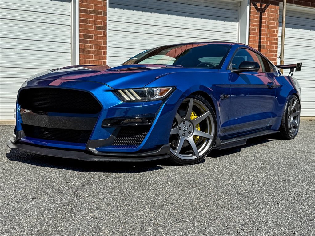 Used 2017 Ford Mustang GT Premium RWD image 2