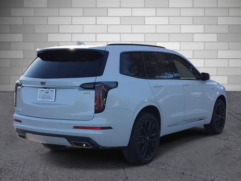 Certified 2023 Cadillac XT6 Sport w/ Technology Package image 5